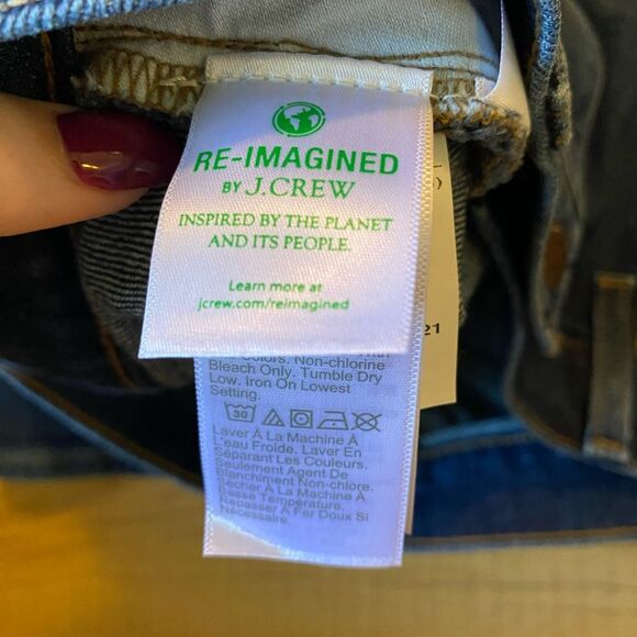 I. Crew Factory Size 6 Dark Wash Denim Knee length modest Aline skirt - Picture 4 of 6